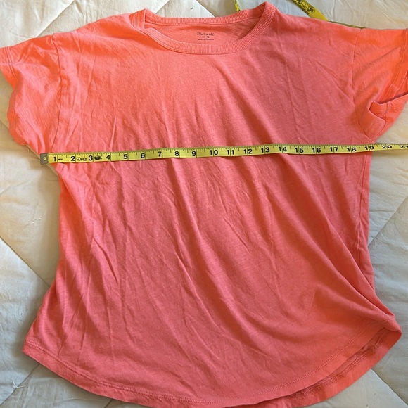 Madewell coral pink crewneck tee - Picture 5 of 8